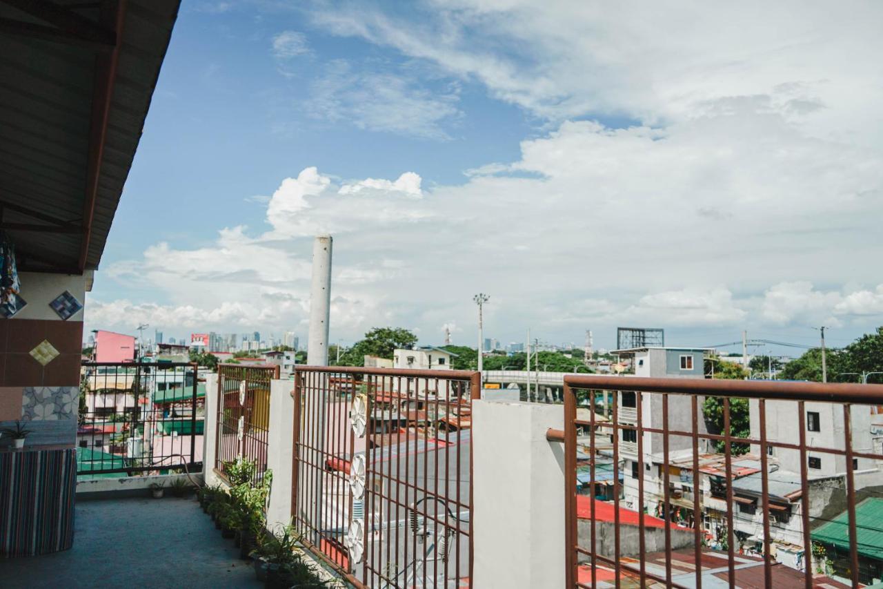 Jb Valdres Apartment Manila Exteriör bild